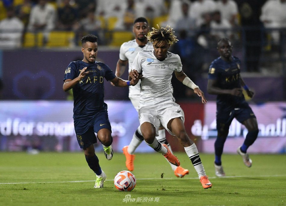 [乒乓球]孙颖莎、蒯曼晋级女单16强.